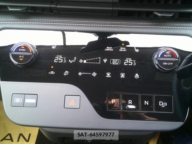 Nissan SERENA 2024-10 8277561-13
