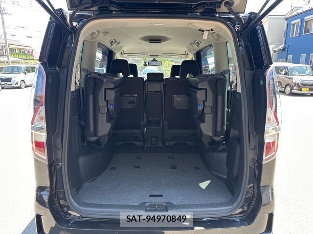 Nissan SERENA 2022-03 8277779-15