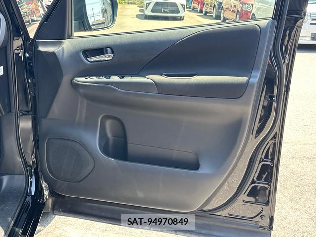Nissan SERENA 2022-03 8277779-18