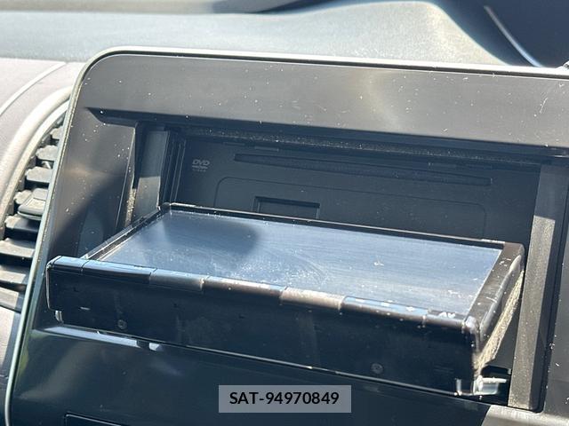 Nissan SERENA 2022-03 8277779-5