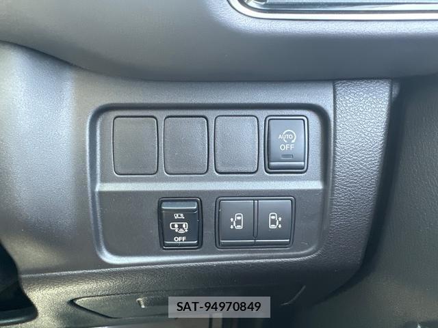 Nissan SERENA 2022-03 8277779-8