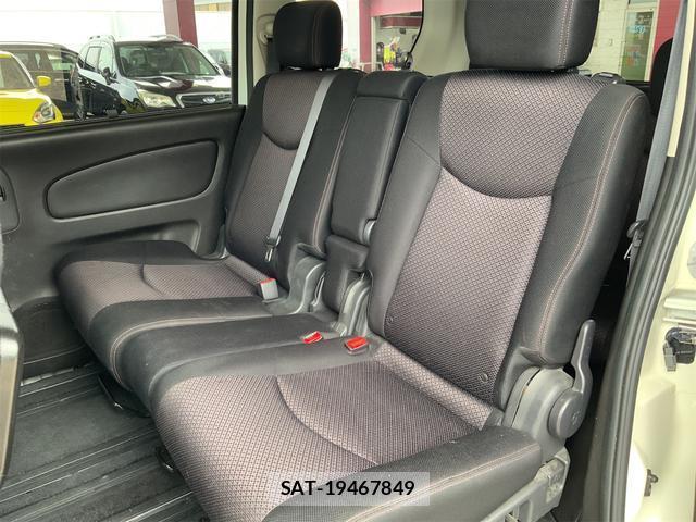 Nissan SERENA 2013-03 8277823-12