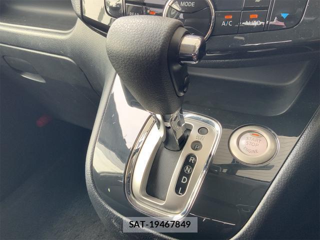 Nissan SERENA 2013-03 8277823-9