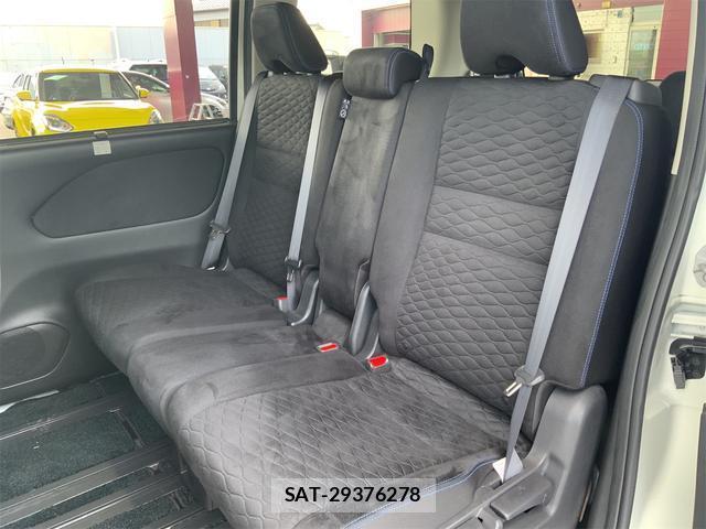 Nissan SERENA 2019-02 8277824-12