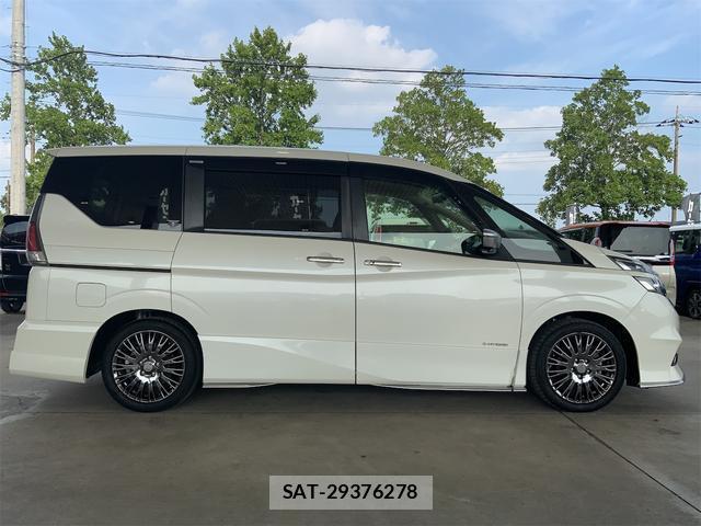 Nissan SERENA 2019-02 8277824-3