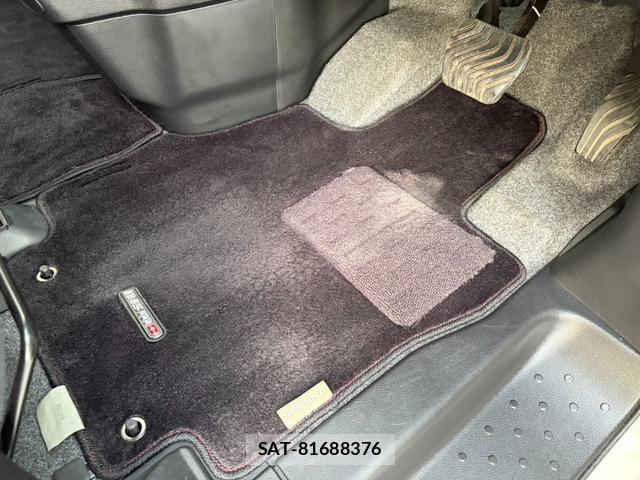 Nissan SERENA 2018-12 8277848-17