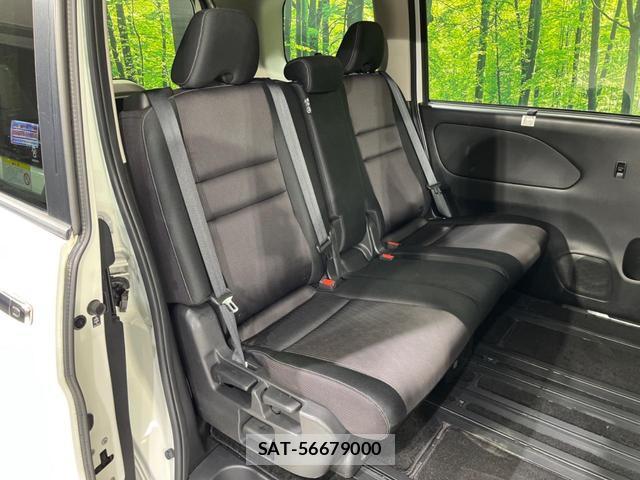 Nissan SERENA 2017-09 8278056-8