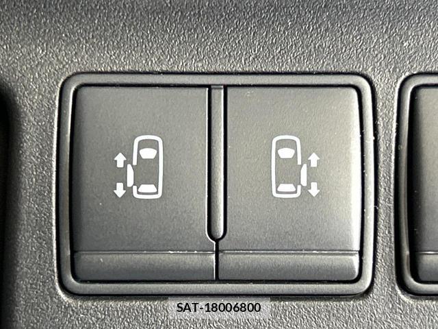 Nissan SERENA 2016-03 8278162-4