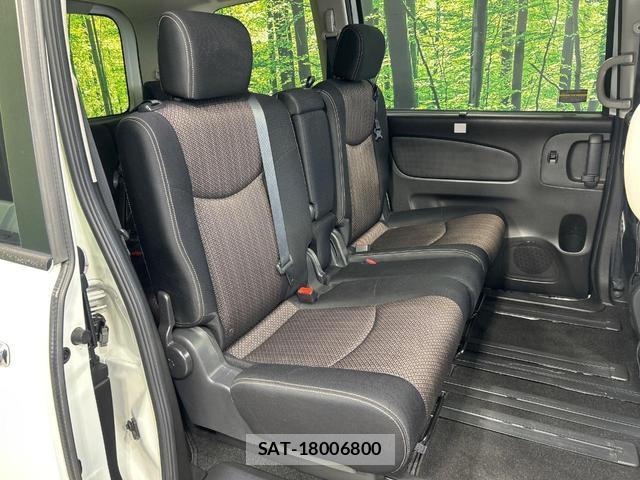 Nissan SERENA 2016-03 8278162-7