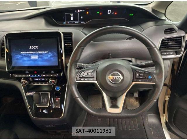 Nissan SERENA 2022-07 8278244-2