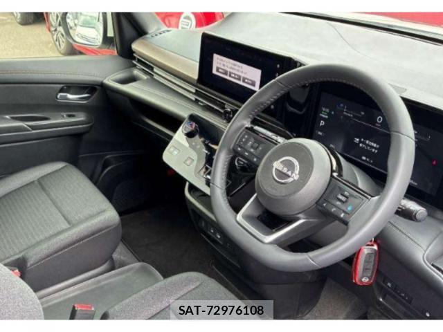 Nissan SERENA 2023-05 8278462-2