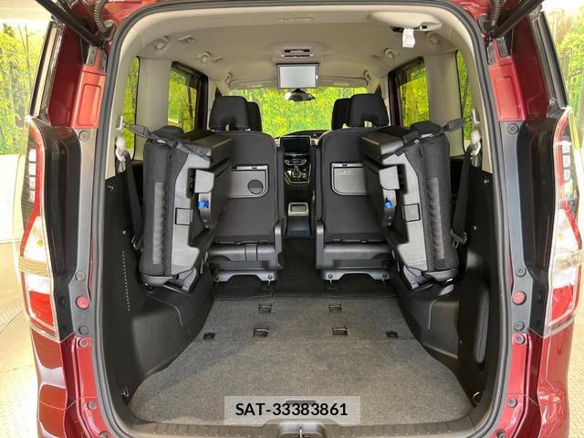 Nissan SERENA 2019-10 8279139-10