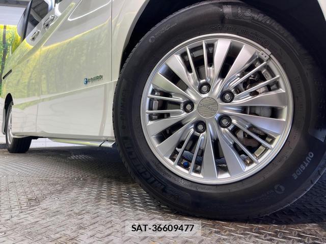 Nissan SERENA 2018-06 8279141-13