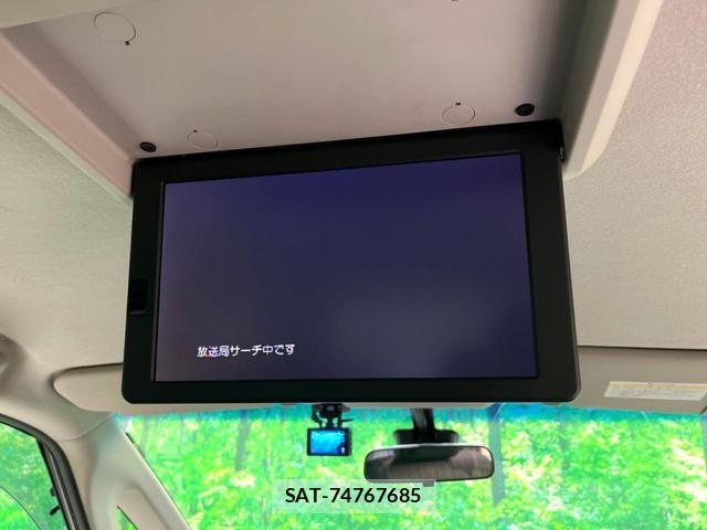 Nissan SERENA 2014-08 8279166-4
