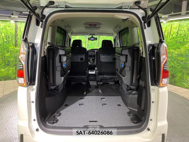 Nissan SERENA 2019-06 8279310-10