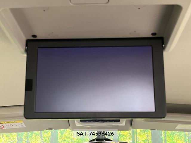 Nissan SERENA 2017-09 8279363-4