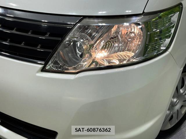 Nissan SERENA 2010-07 8279383-13