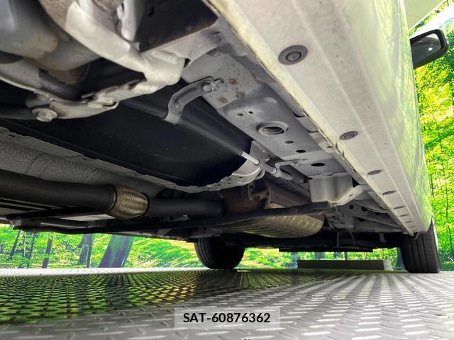 Nissan SERENA 2010-07 8279383-18