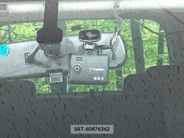 Nissan SERENA 2010-07 8279383-5