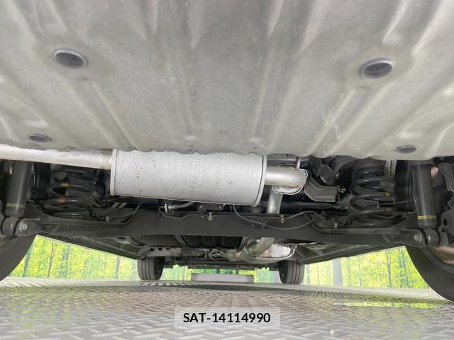 Nissan SERENA 2017-09 8279988-19
