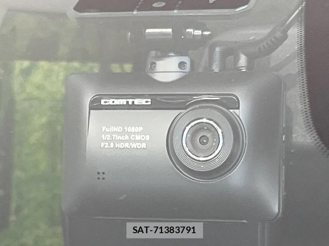 Nissan SERENA 2014-03 8280034-6