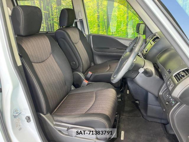 Nissan SERENA 2014-03 8280034-7