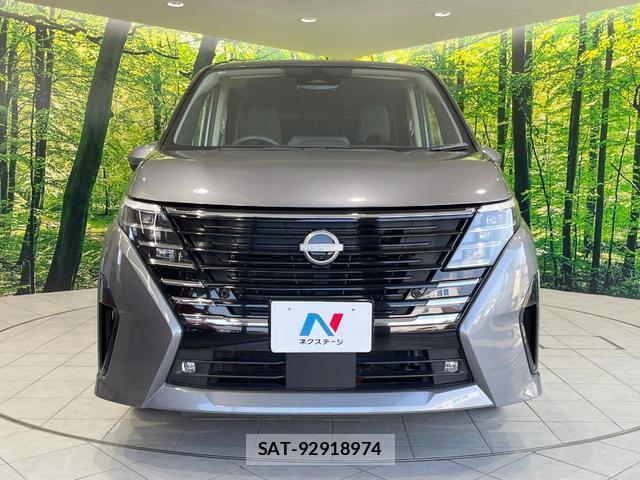 Nissan SERENA 2023-04 8280041-14