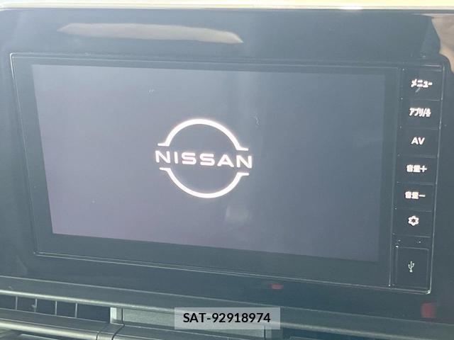 Nissan SERENA 2023-04 8280041-3