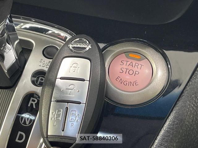 Nissan SERENA 2016-02 8280129-6