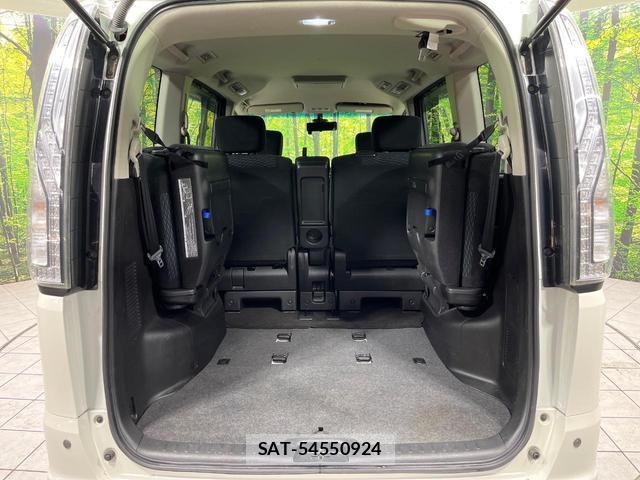 Nissan SERENA 2016-03 8280132-10