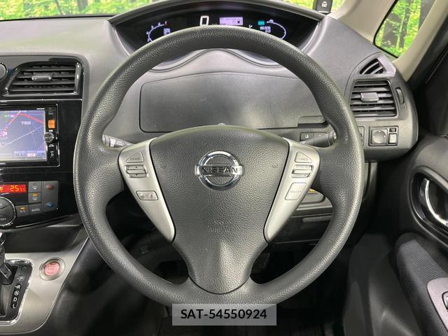 Nissan SERENA 2016-03 8280132-11