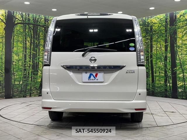 Nissan SERENA 2016-03 8280132-15