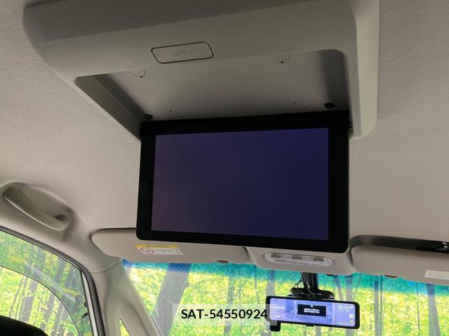 Nissan SERENA 2016-03 8280132-2