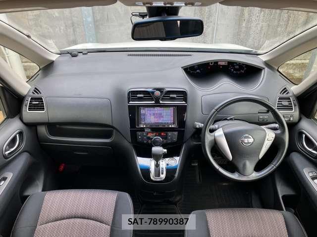 Nissan SERENA 2015-05 8280347-14