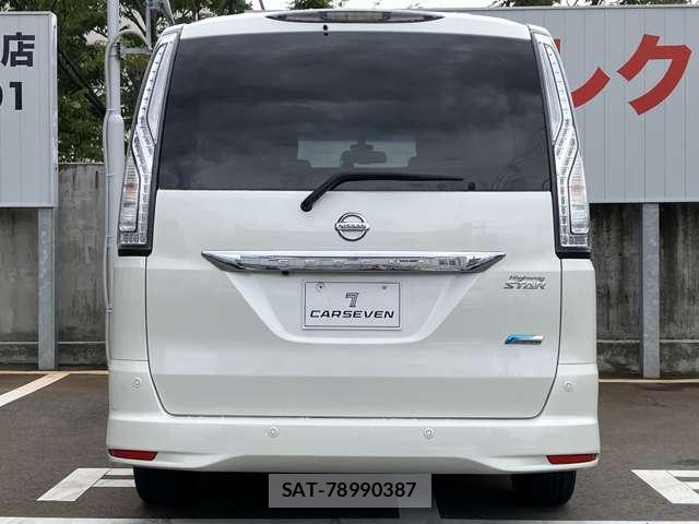 Nissan SERENA 2015-05 8280347-5