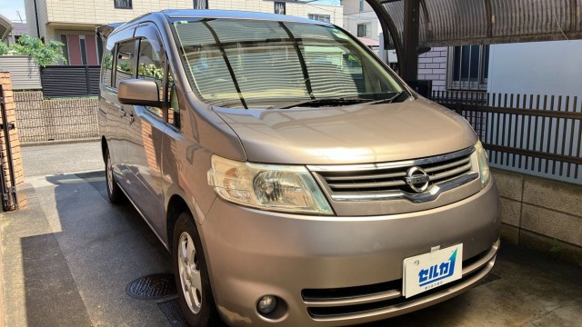 Nissan SERENA 2006-02 8280548-11