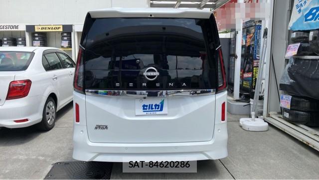 Nissan SERENA 2023-06 8280607-1