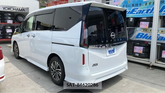 Nissan SERENA 2023-06 8280607-13