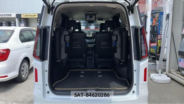 Nissan SERENA 2023-06 8280607-17