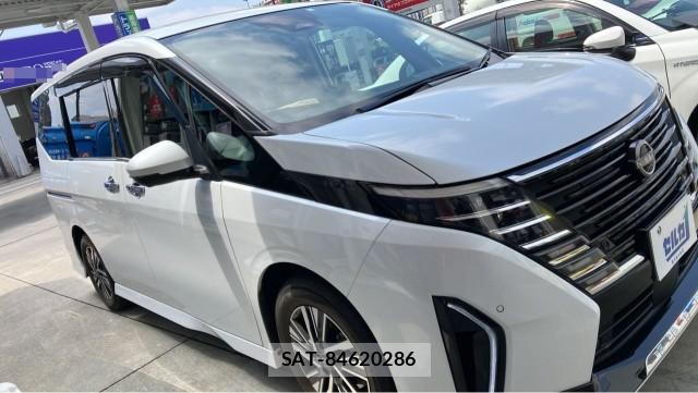 Nissan SERENA 2023-06 8280607-3