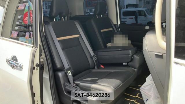 Nissan SERENA 2023-06 8280607-6
