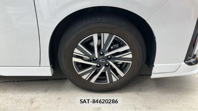 Nissan SERENA 2023-06 8280607-8