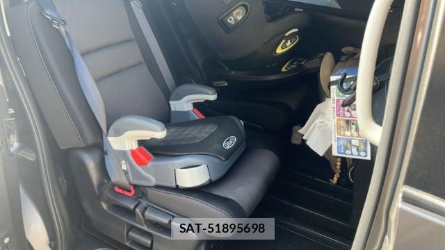 Nissan SERENA 2020-09 8280662-6