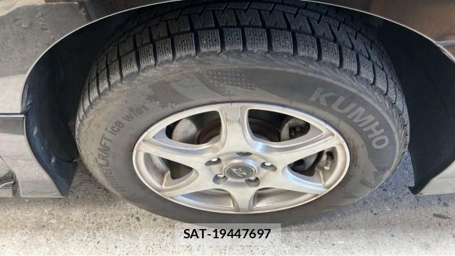 Nissan SERENA 2008-07 8280669-7