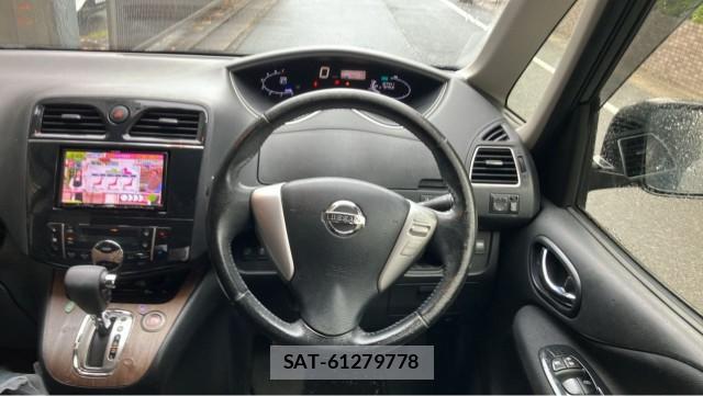 Nissan SERENA 2013-09 8280683-16
