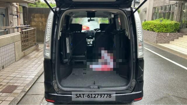 Nissan SERENA 2013-09 8280683-17