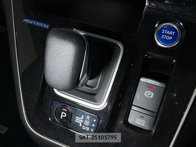 Nissan SERENA 2020-02 8280805-15