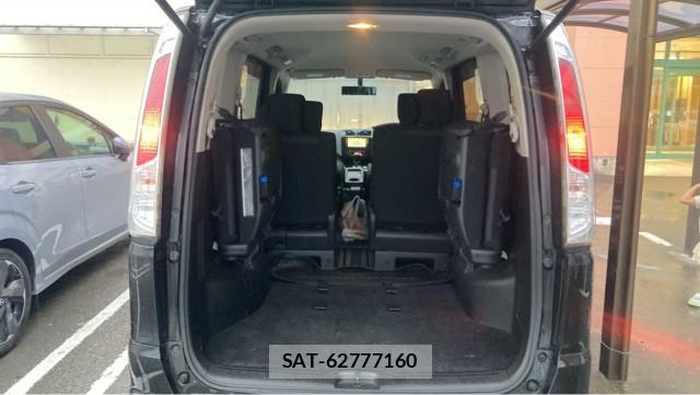 Nissan SERENA 2012-02 8280991-17