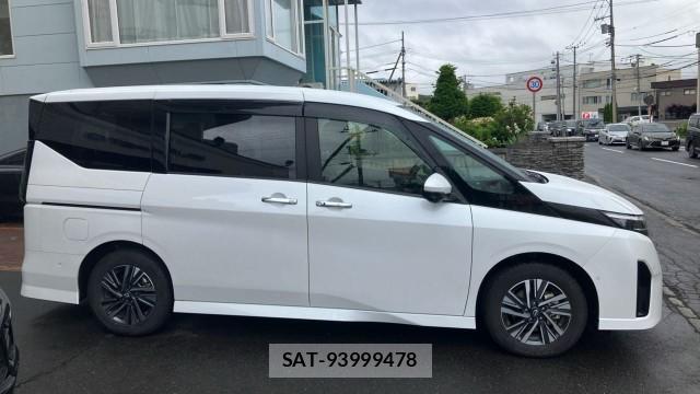 Nissan SERENA 2023-05 8281043-3