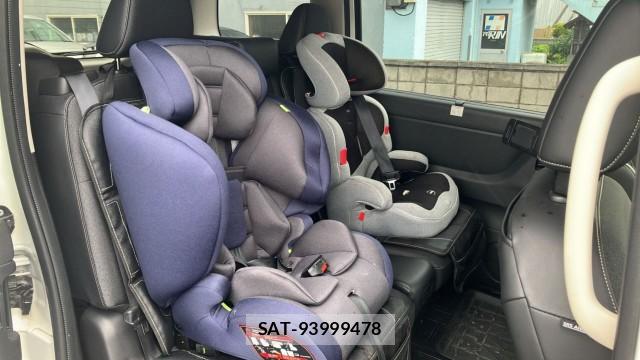 Nissan SERENA 2023-05 8281043-6